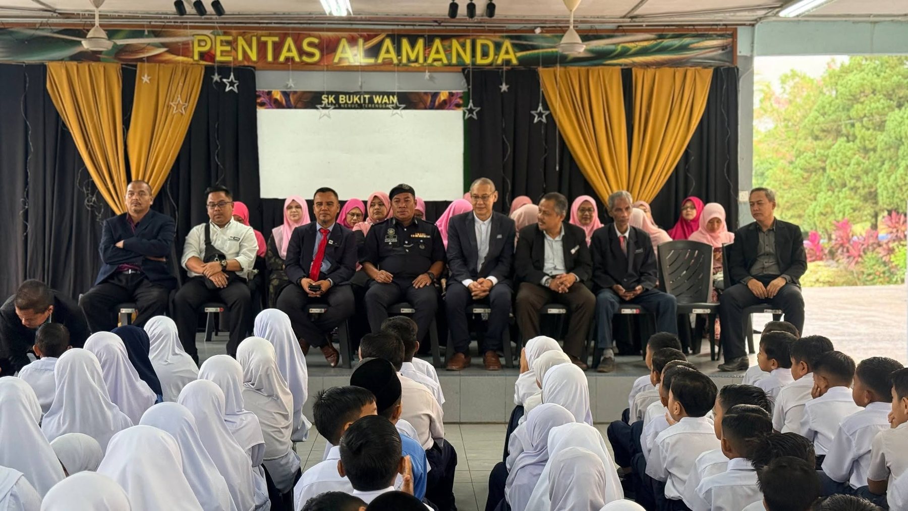 Program rasmi warga sekolah